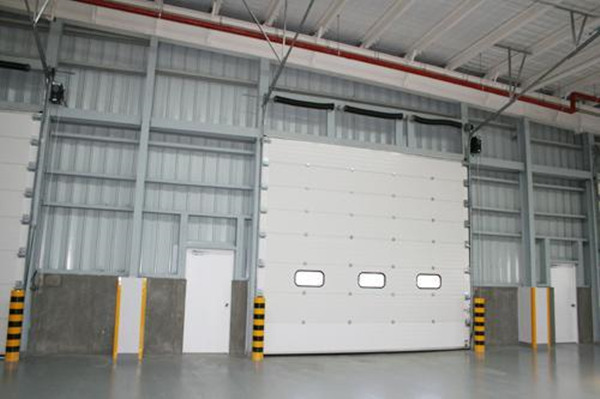 安次保溫型工業(yè)提升門多少錢？